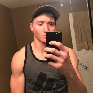 Meet your Posher, Tristen